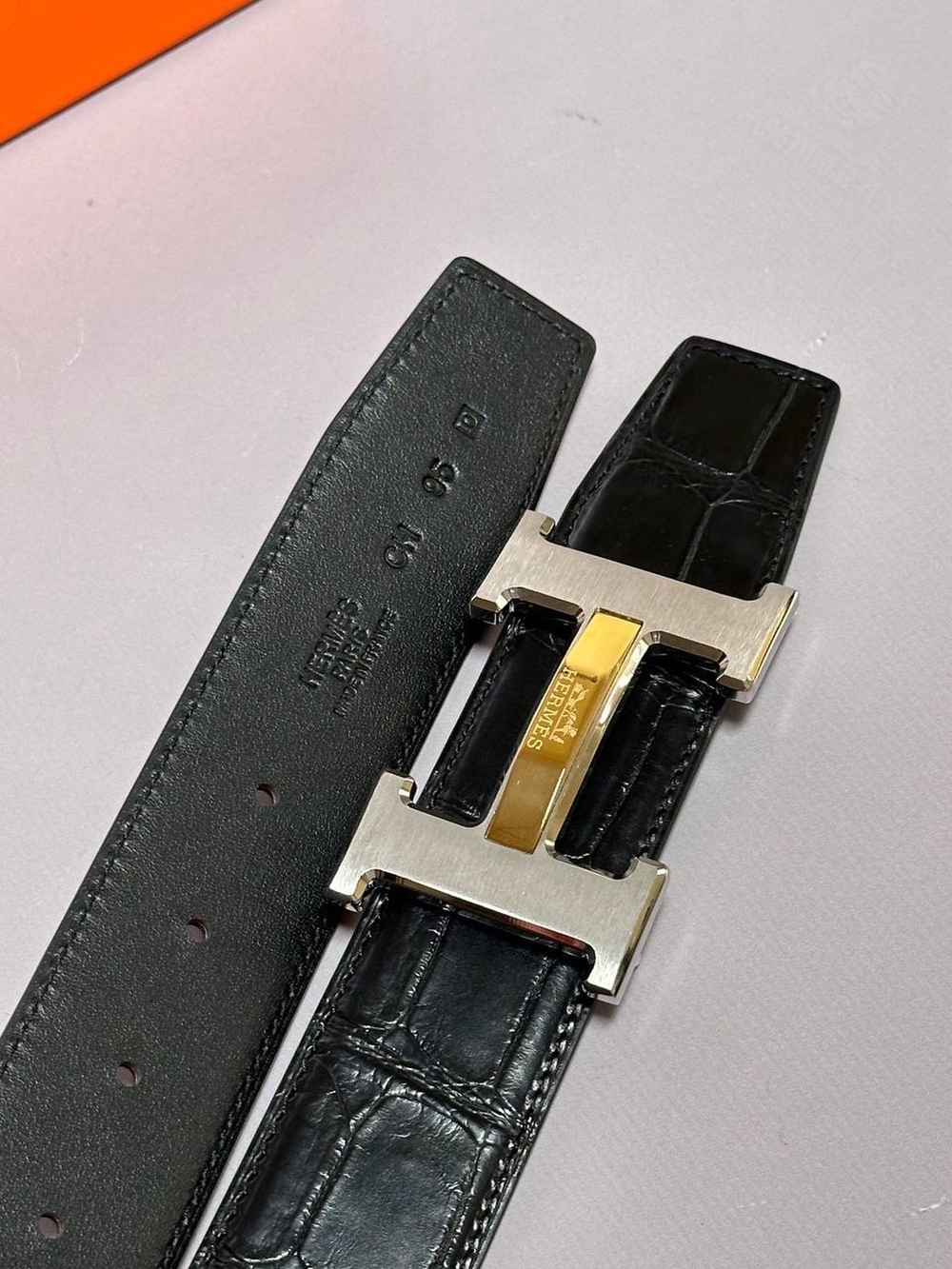 Ремень Hermes из кожи крокодила