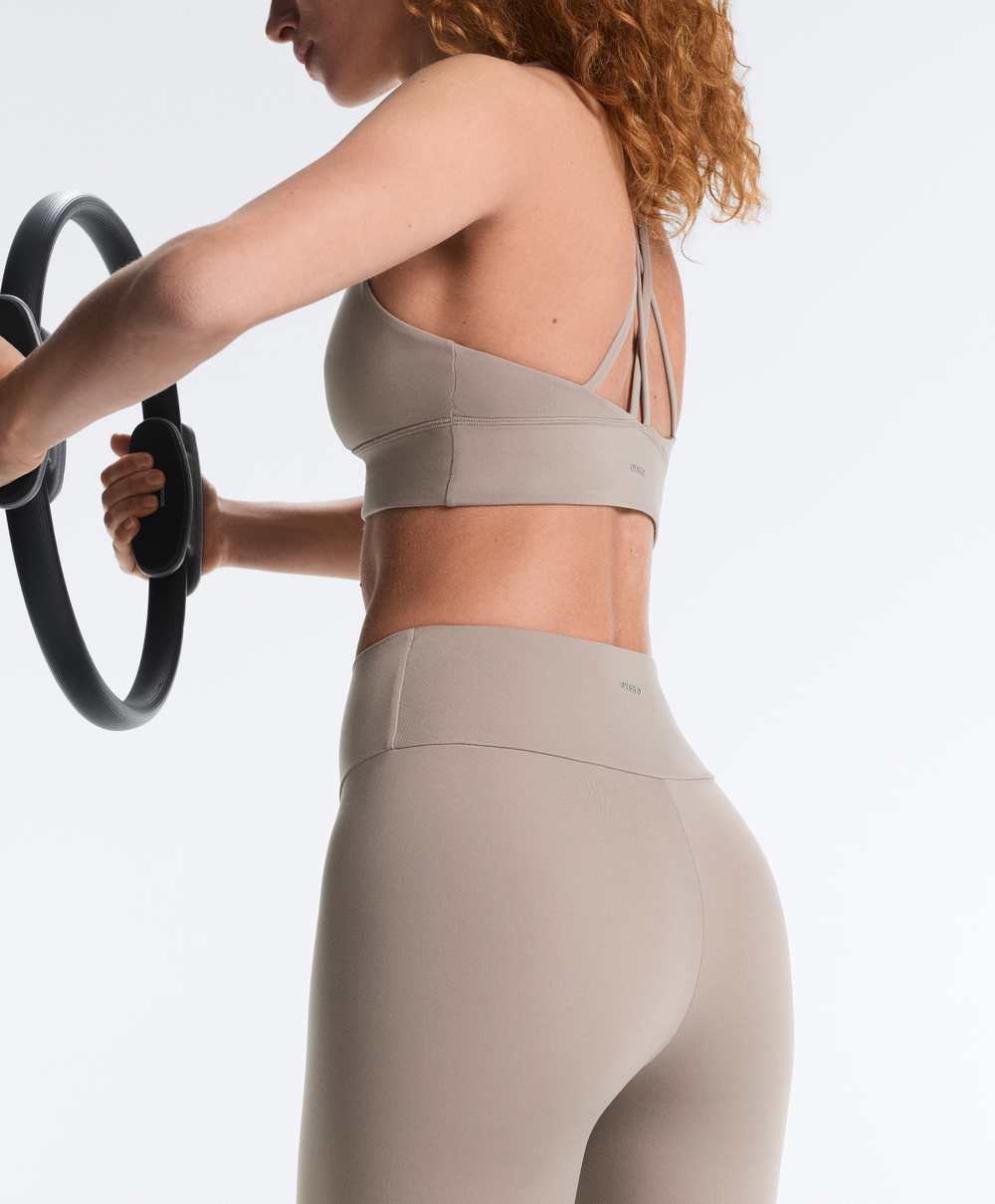 OYSHO Легинсы Comfortlux длиной до щиколотки с высокой посадкой, бледно-серый