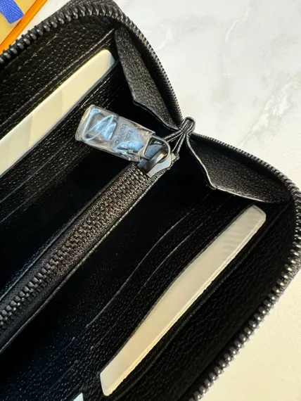 Бумажник Louis Vuitton Zippy Horizontal черный