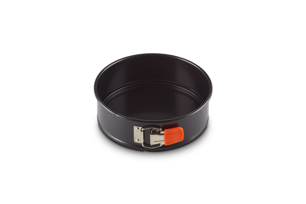Le Creuset - Форма для торта с антипригарным покрытием, 20 см. / артикул   94101500000000  / GTIN 630870122184
