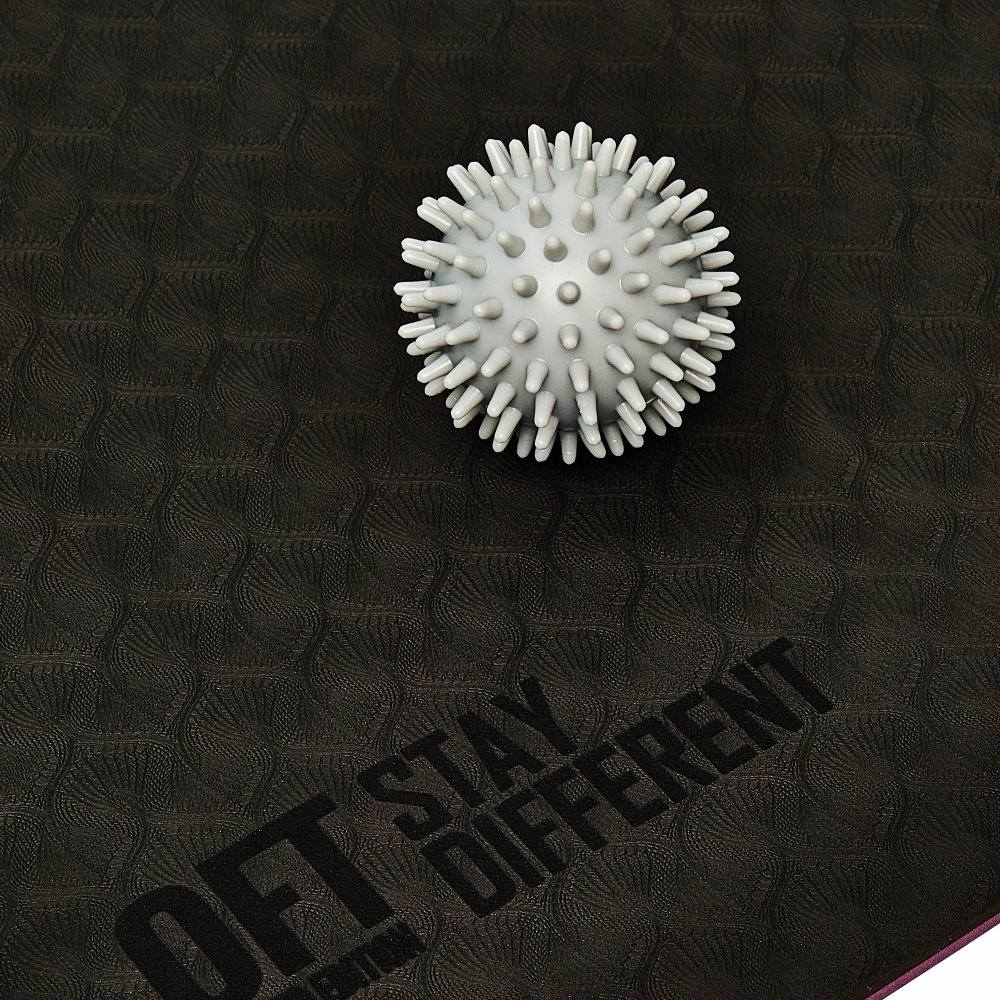 Мяч массажный 7 см средней жесткости