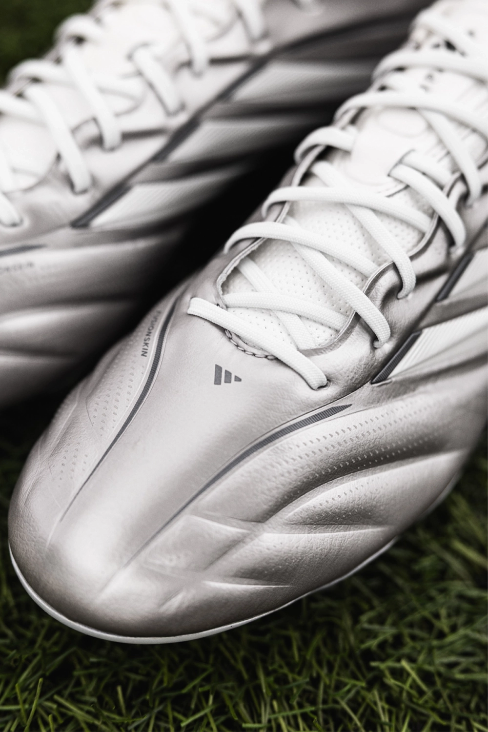 Бутсы adidas Copa Pure 4 Elite FG - серебряный