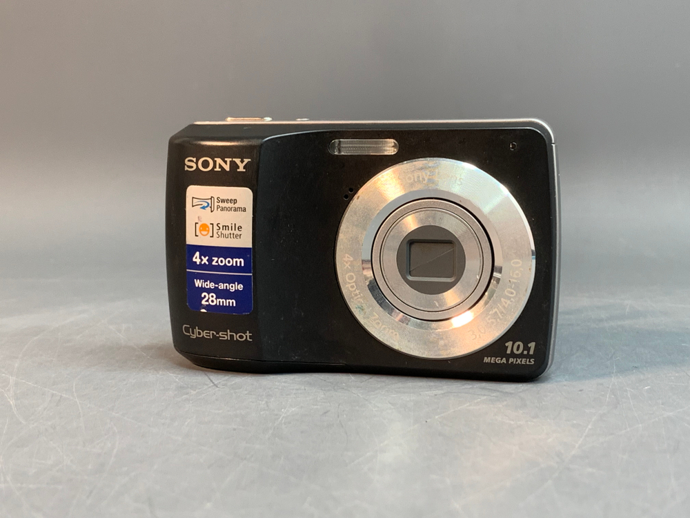 Sony Cyber-shot DSC-S3000