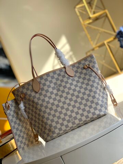 Louis Vuitton Neverfull MM