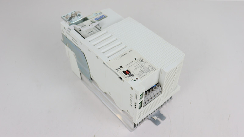 Б/у LENZE E82EV752_4C