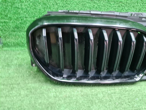 Решетка радиатора BMW 5er G30 (2020-2023)
