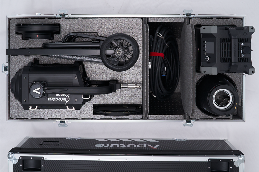 Осветитель Aputure Electro Storm XT26 2600W с кейсом