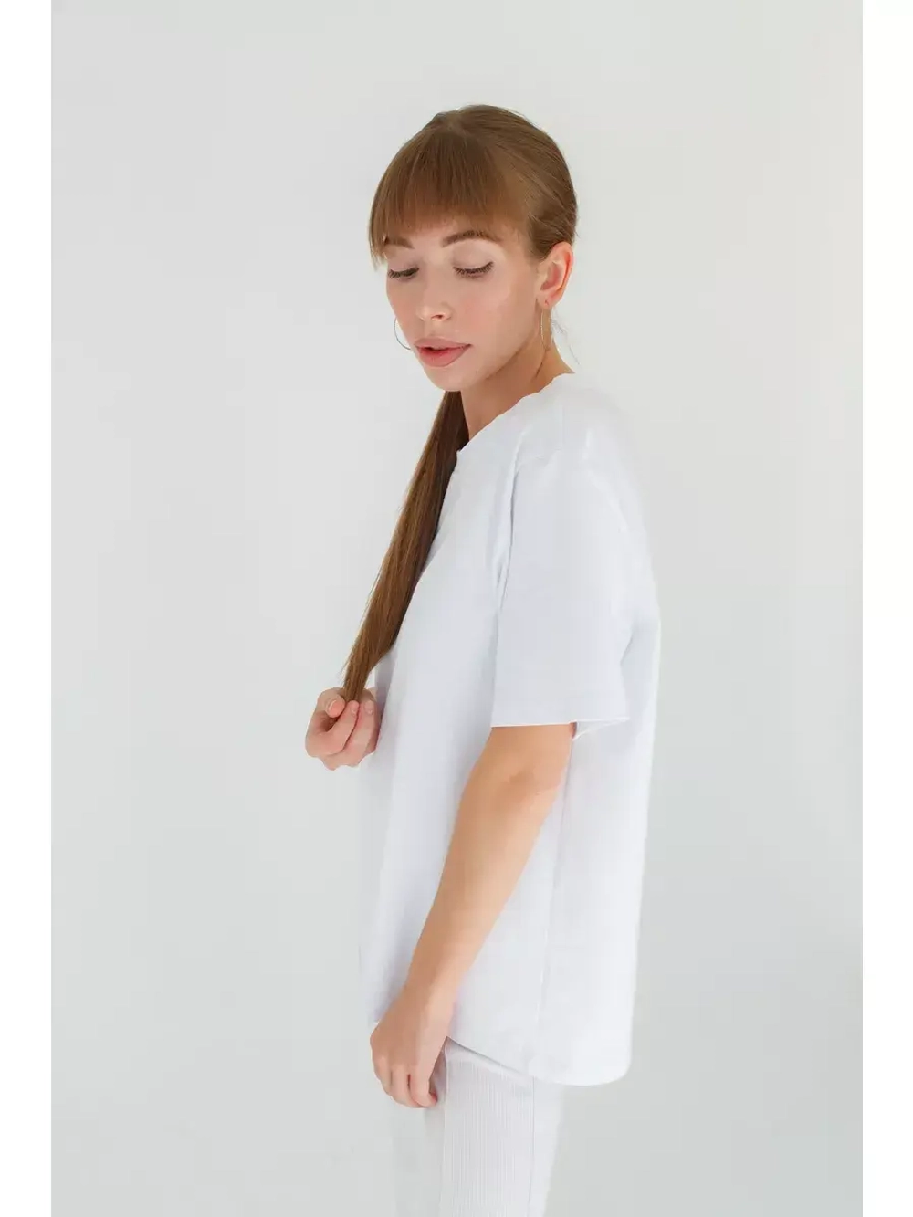 Футболка унисекс белая повседневная базовая оверсайз