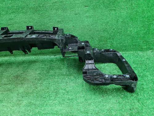 Телевизор Lixiang L7 (2022-н.в.)