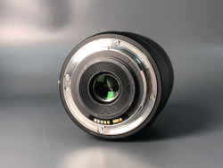 Canon EF-S 18-135mm 3.5-5.6 IS Nano USM