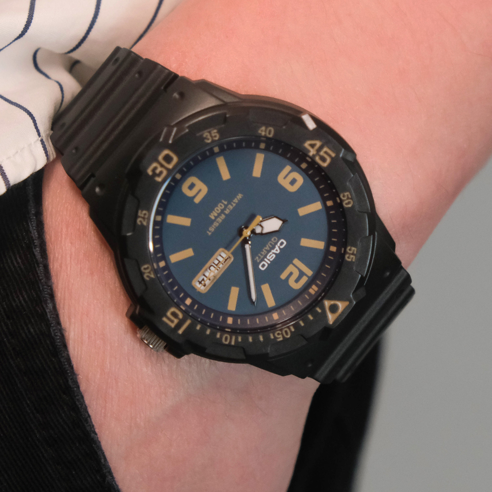 Мужские наручные часы Casio Collection MRW-200H-2B3