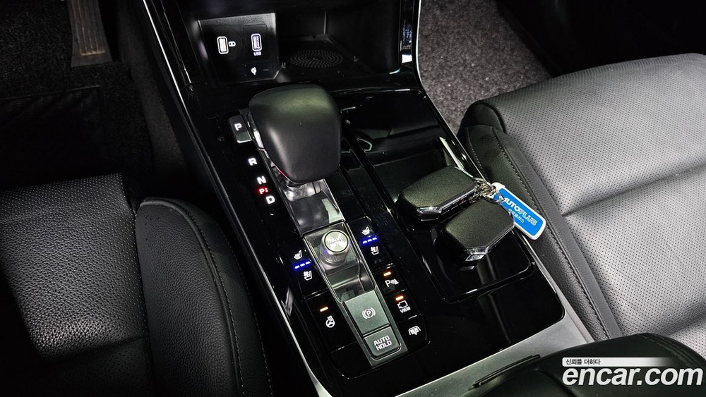 Kia K7 (Cadenza) Premier 2.5 GDI Noblesse (03.2020)