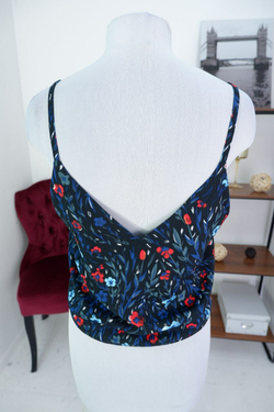 Топ Vero Moda с цветами летний 44 размер