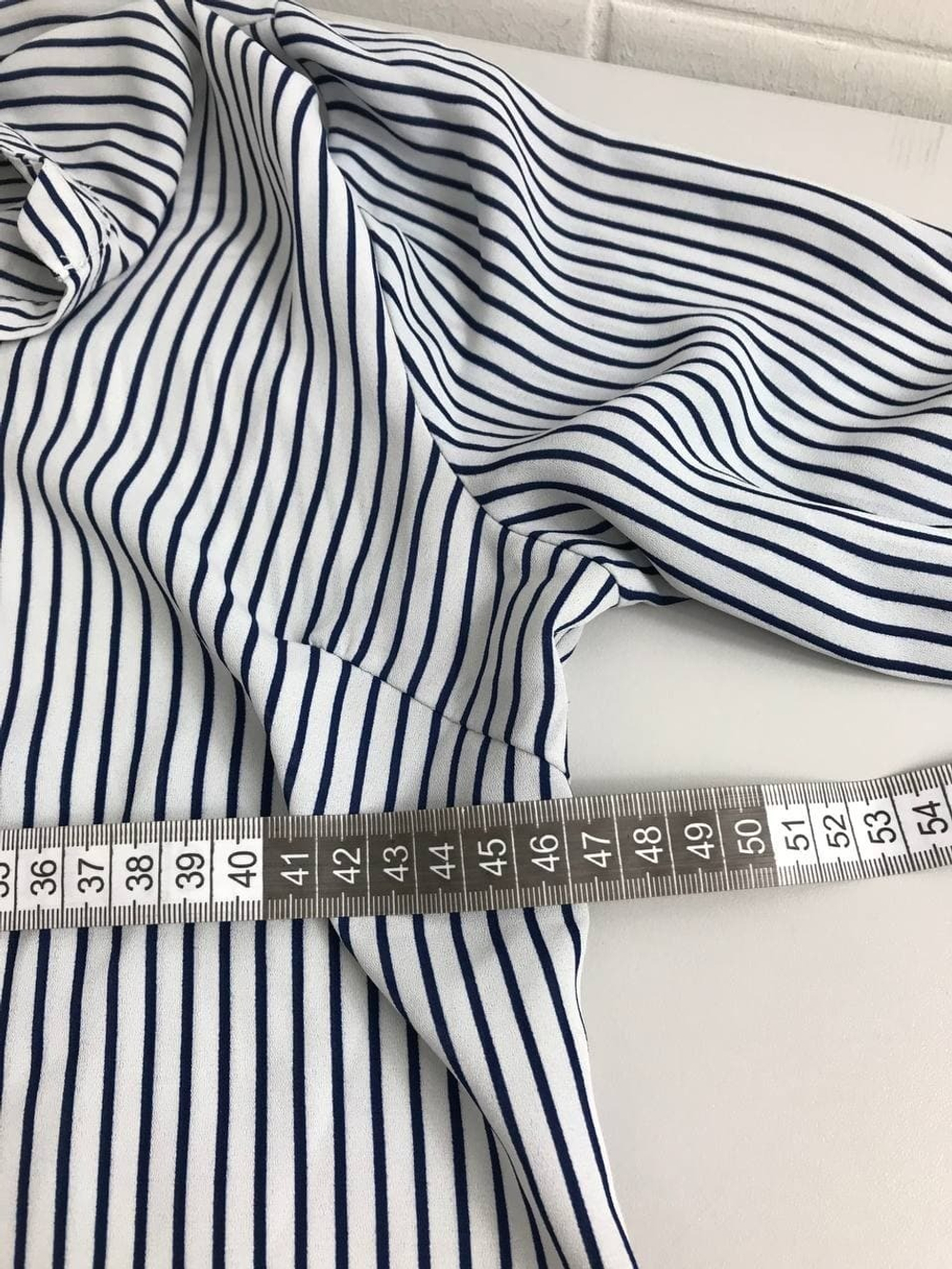 Рубашка с молнией на спинке 44 размер