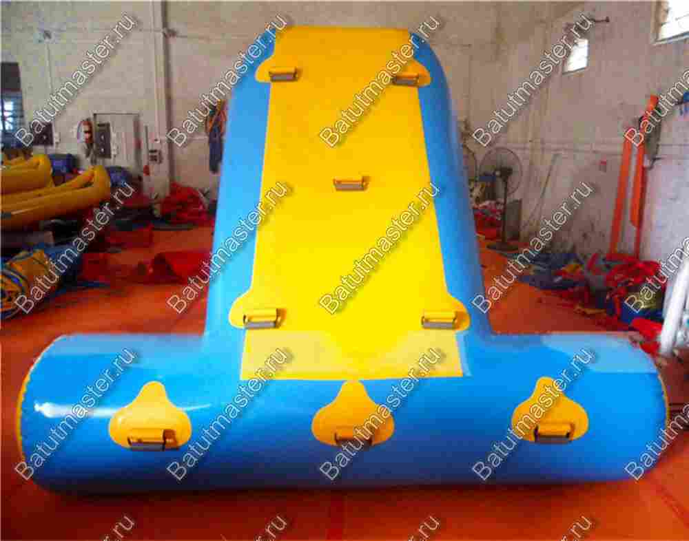 Надувная водная горка «Морской всплеск», 4,5*2*2 м