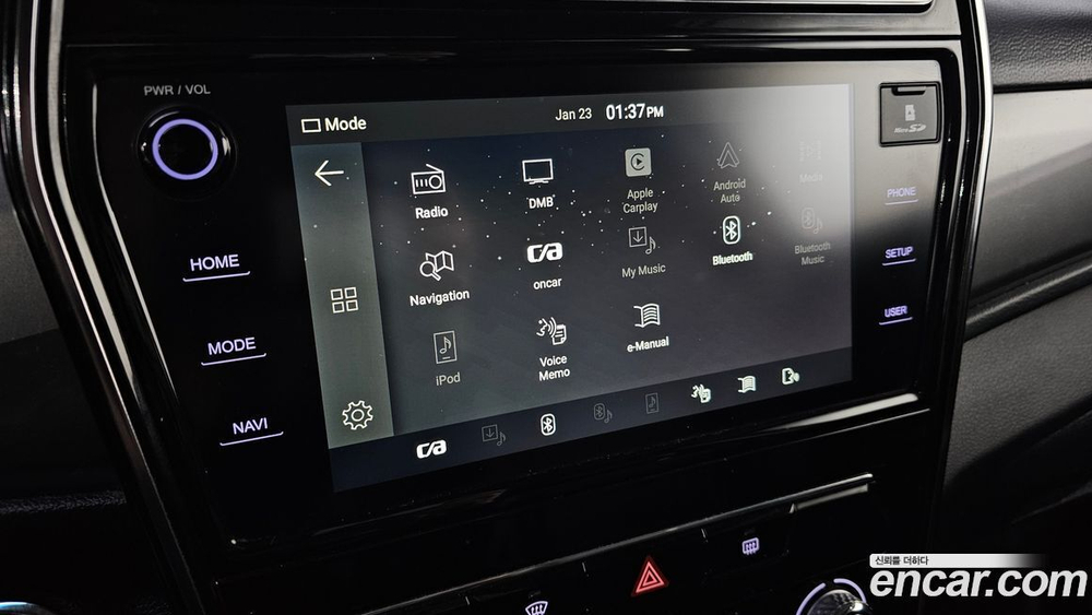 KG Mobility (Ssangyong) Very New Tivoli Дизель 1.6 2WD (11.2019)