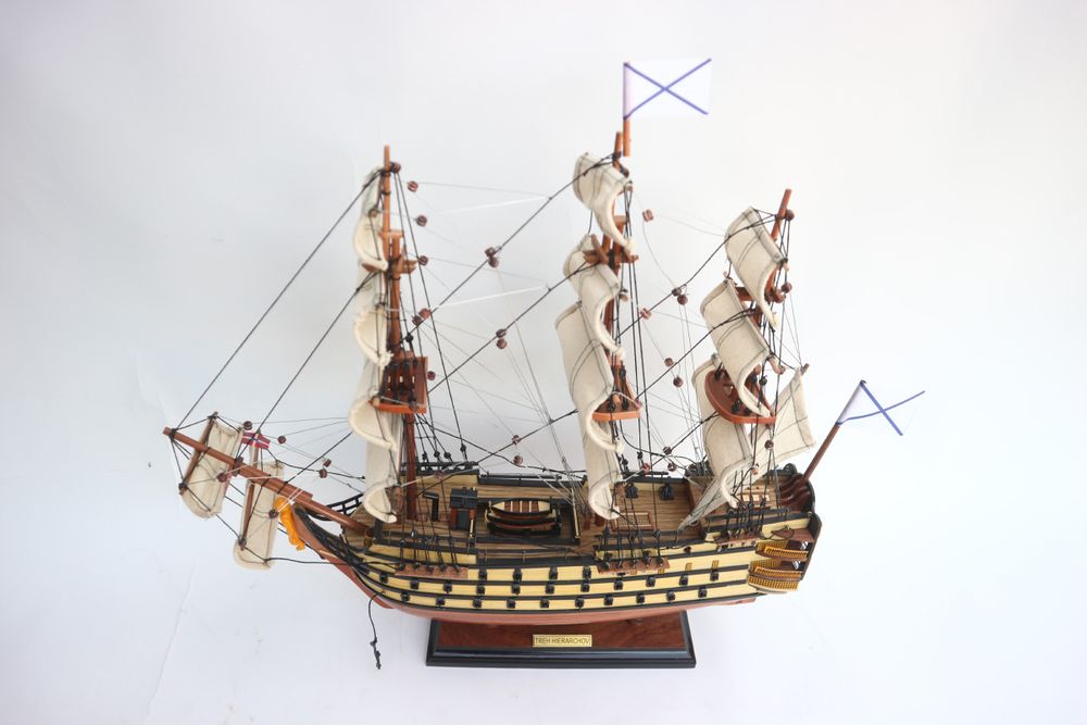 Van Der Heijden Модель парусника Трёхъ Иерархов, Россия