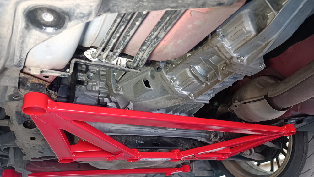 Распорка переднего подрамника и рулевой рейки Toyota GR86 (ПОД ЗАКАЗ)