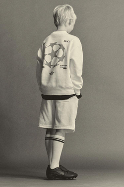 ZARA ТОЛСТОВКА UEFA CHAMPIONS LEAGUE ®, ЭКРЮ