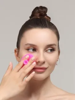 Щётка для умывания «Овал» на присоске, 6,3 см, цвет МИКС