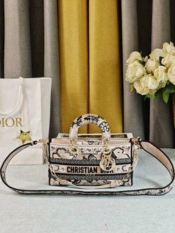 Christian Dior Lady D-Joy Bag 26 cm
