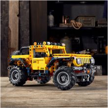 Конструктор LEGO Technic Jeep Wrangler 42122