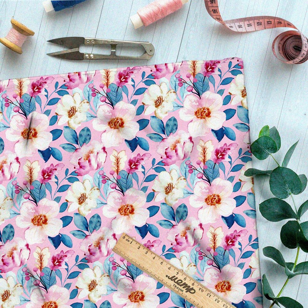 Ткань барби крупные нежные цветы на розовом фоне