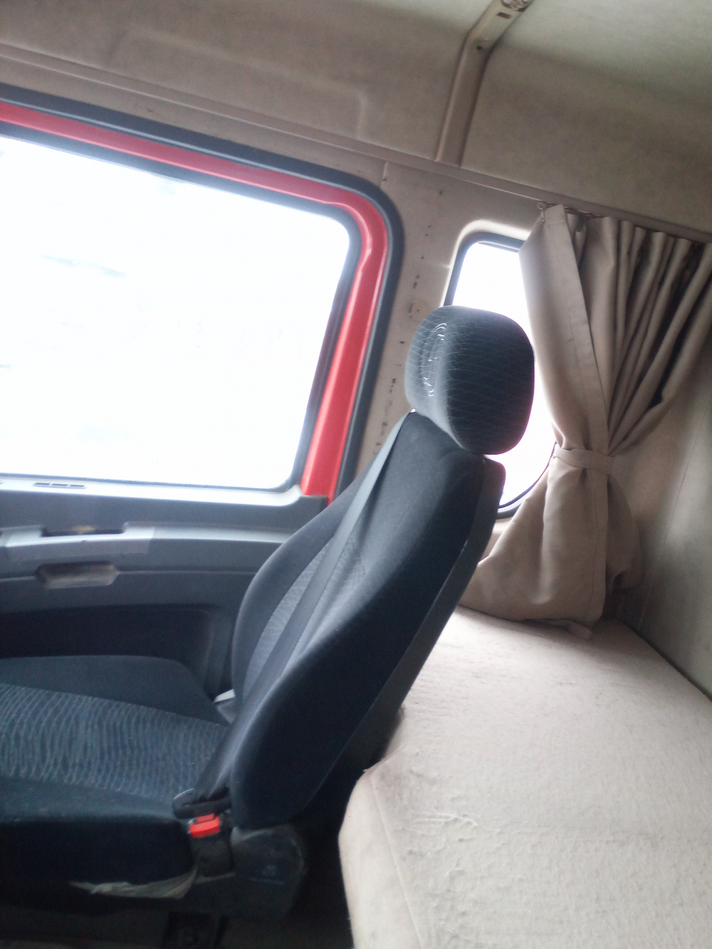 Shacman (Shaanxi) SX* 6x4 Самосвал SX32586V384 (Дизельный, 11,6 л, 423 л.с., МТ)