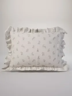 Декоративная наволочка с рюшами, оборками "Фландр" 40х60 см, 1 шт, без молнии