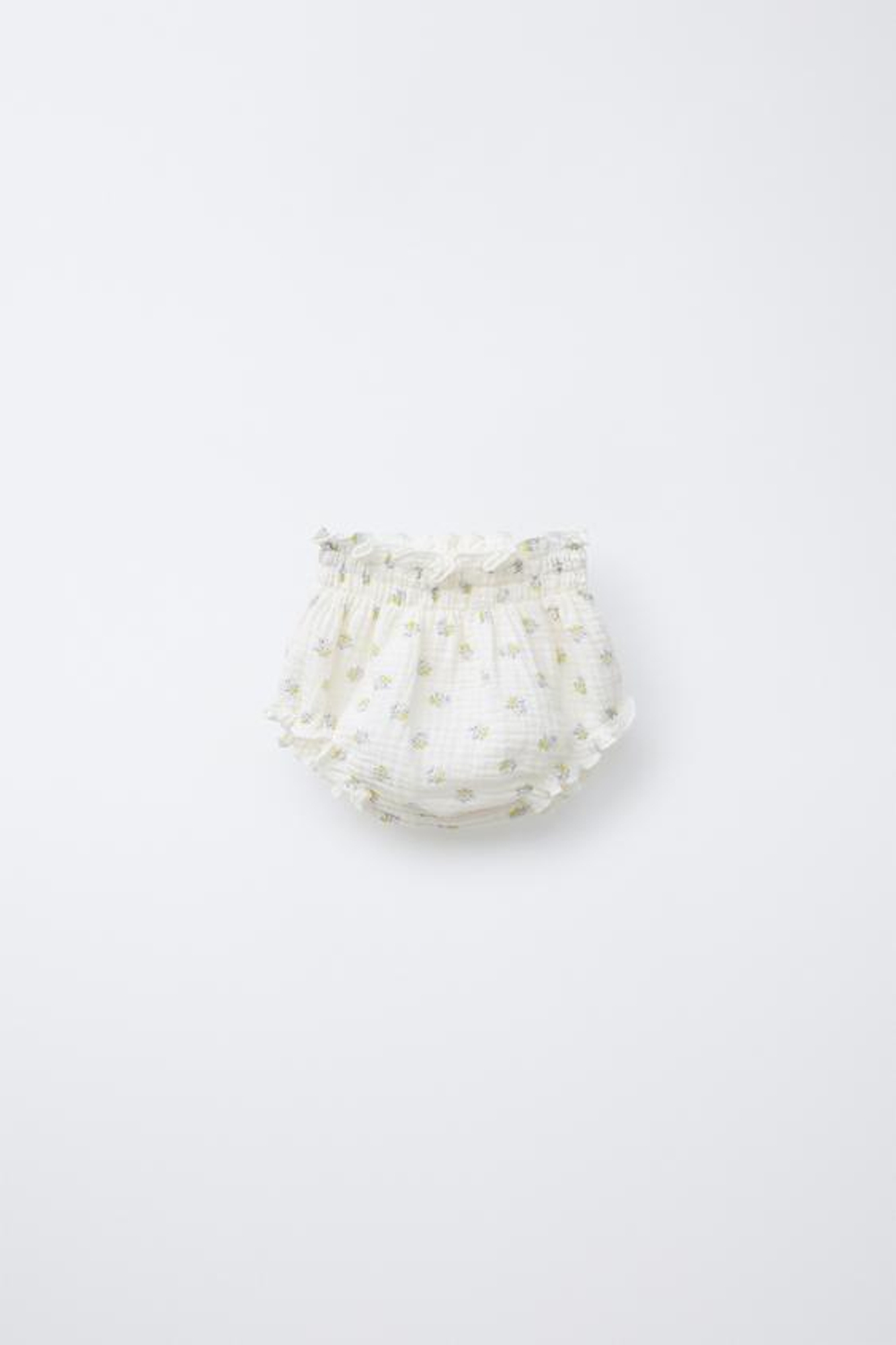 ZARA ТРУСЫ ИЗ РЕЛЬЕФНОЙ ТКАНИ С ЦВЕТОЧНЫМ ПРИНТОМ, ЖЕЛТОВАТО-БЕЛЫЙ