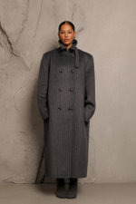 Двубортное пальто