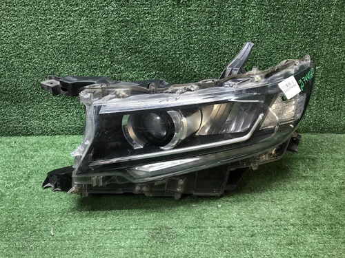 Битая Фара левая Toyota LC Prado 150 (17-нв) LED