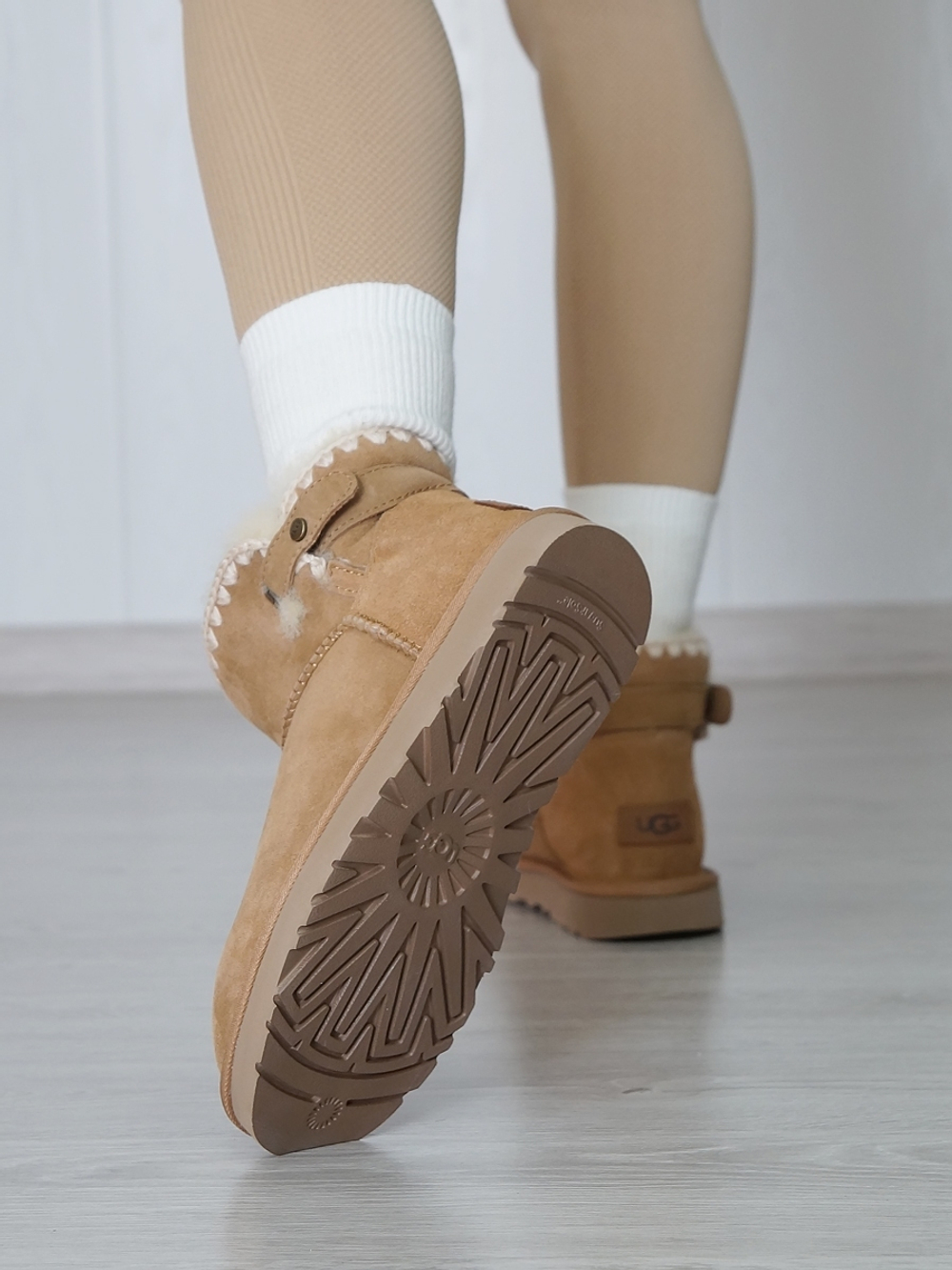 Угги женские зимние