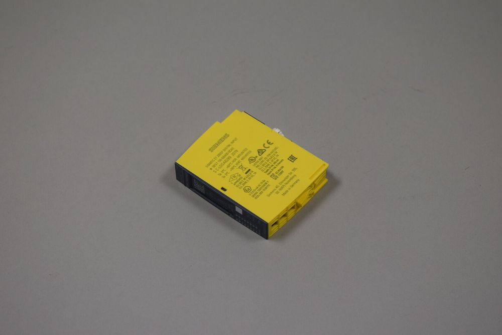 SIEMENS 6ES7136-6BA00-0CA0