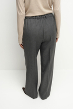 Брюки прямые на резинке