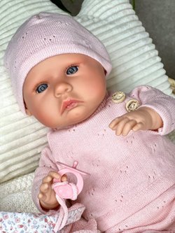 Кукла Nines 40см Adri мягконабивная (5230K)