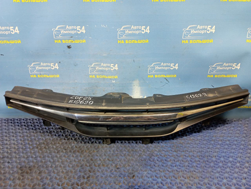 Решетка радиатора TOYOTA WISH 2012-2017