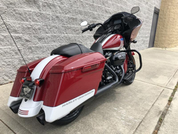 Road Glide Special 114 (2020) Billiard Red/Stone Washed White