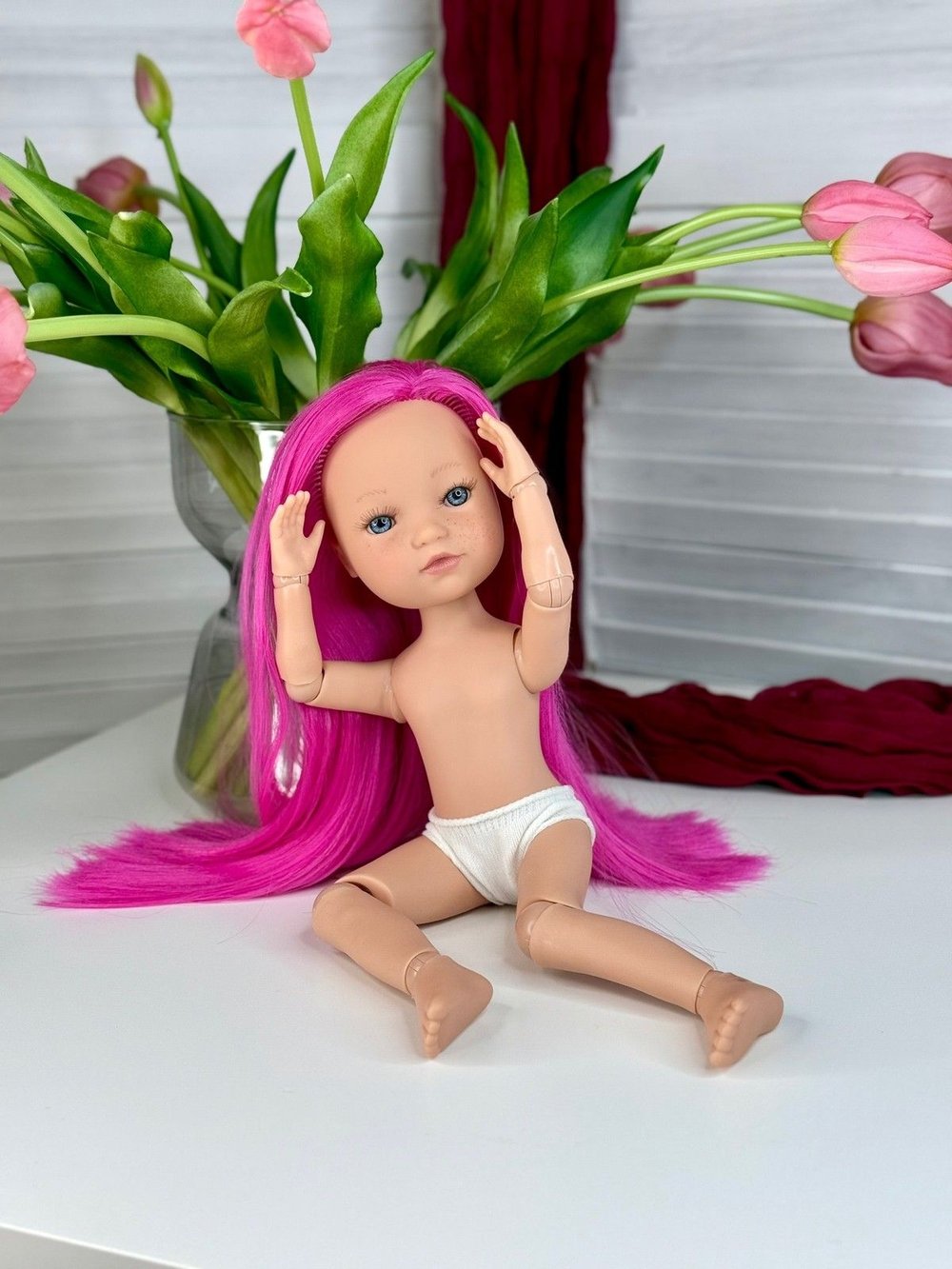 Кукла BERJUAN виниловая шарнирная 35см Greta (4820A10)