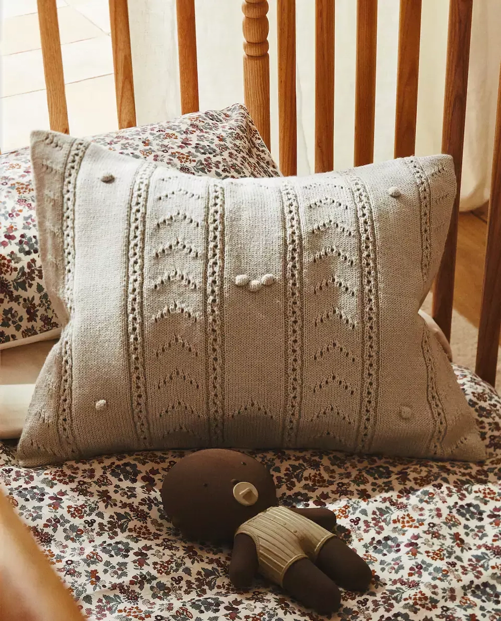 ZARA HOME ДЕТСКИЙ ЧЕХОЛ ДЛЯ ДЕКОРАТИВНОЙ ПОДУШКИ, ЗЕЛЕНЫЙ