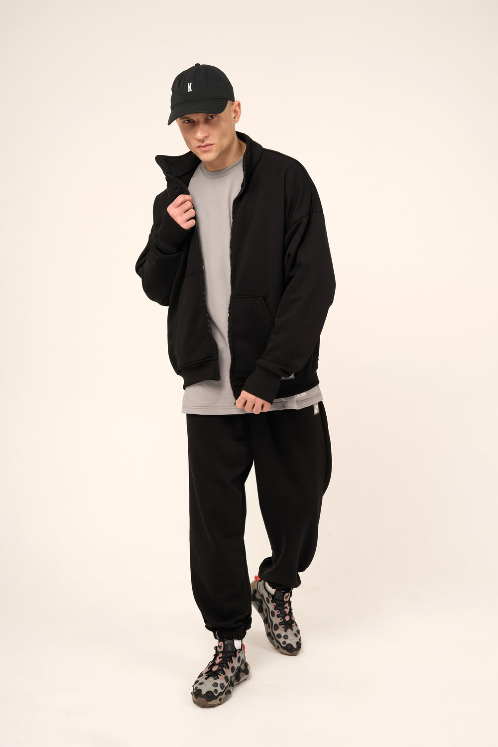 Толстовка KUL'TURA "ZIPPER" Черный