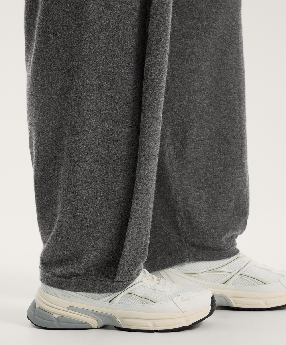 OYSHO Брюки-кокон из трикотажа, серый