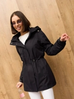 Ветровка с капюшоном удлиненная