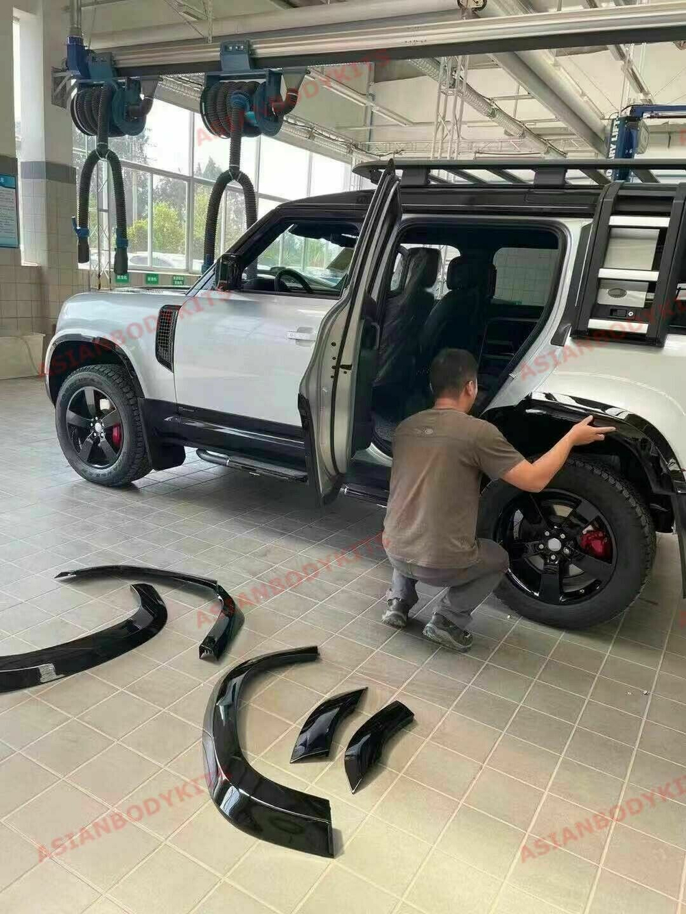 Комплект широких расширителей арок для Land Rover Defender 110 L663 2020+ Лэнд Ровер Дефендер