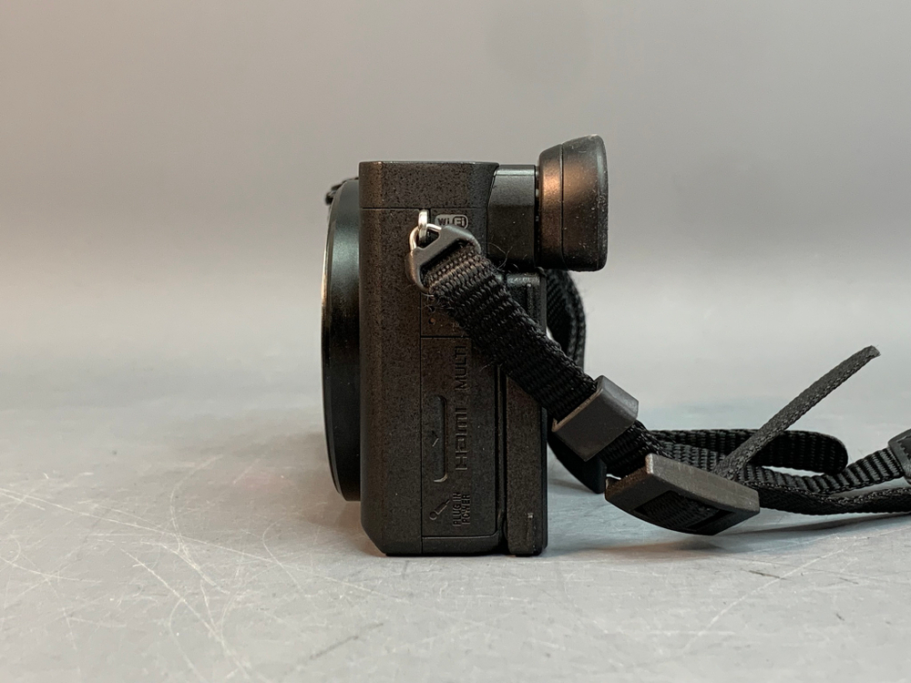 Sony A6400 Kit 16-50mm 2.233 Кадров