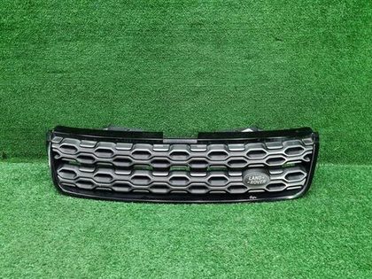 Решетка радиатора Land-Rover Discovery Sport 19-нв