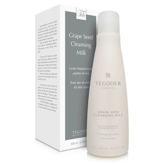 Очищающее молочко с экстрактом косточек винограда