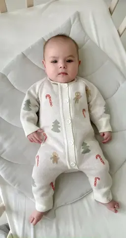 Вязаный комбинезон
