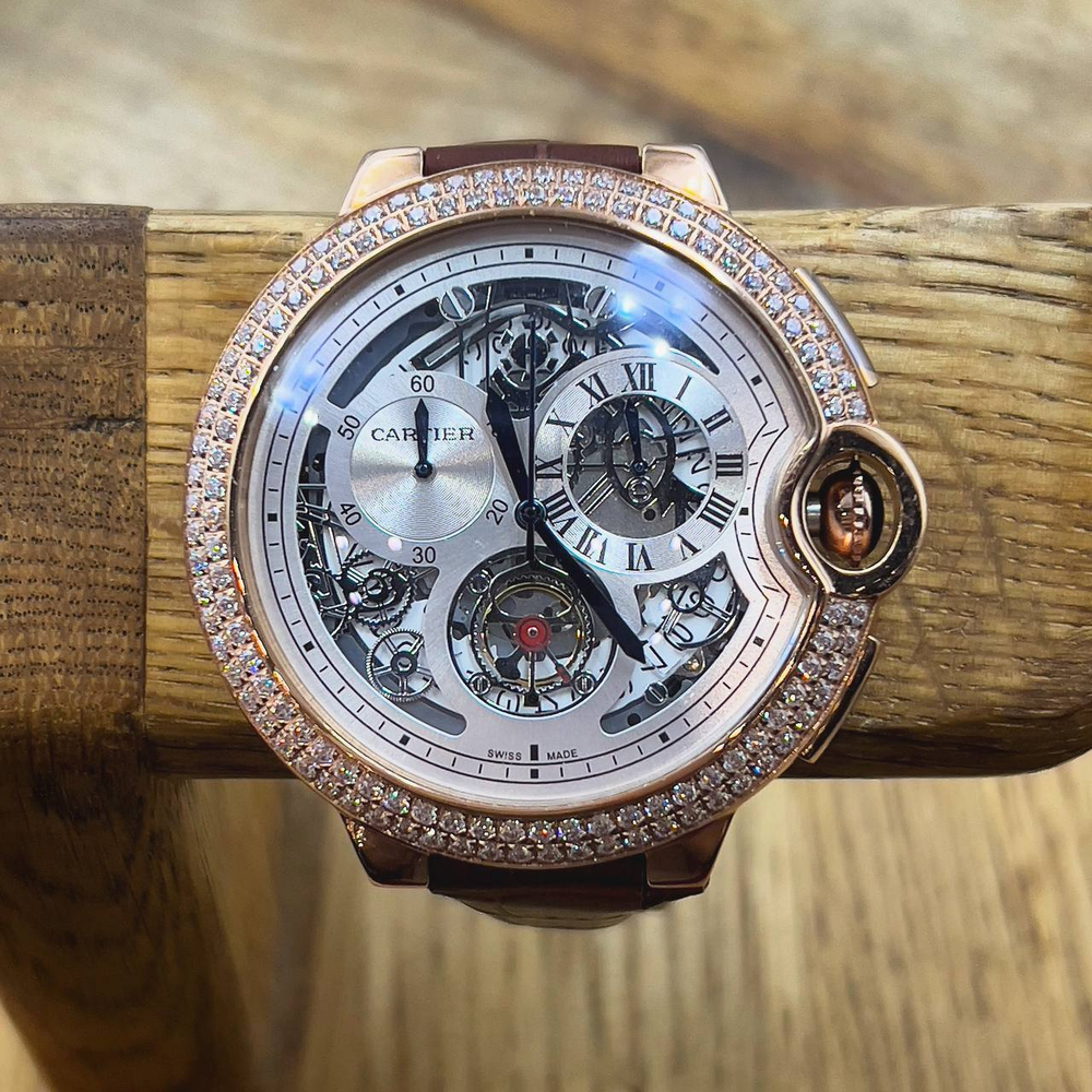 Часы Cartier