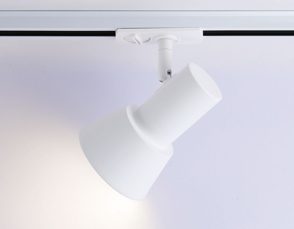 Ambrella Трековый светильник со сменной лампой GU10 Track System GL5150
